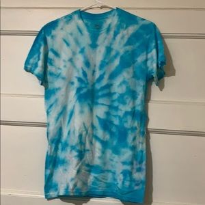 💙 Light Blue Tie-Dye T-Shirt